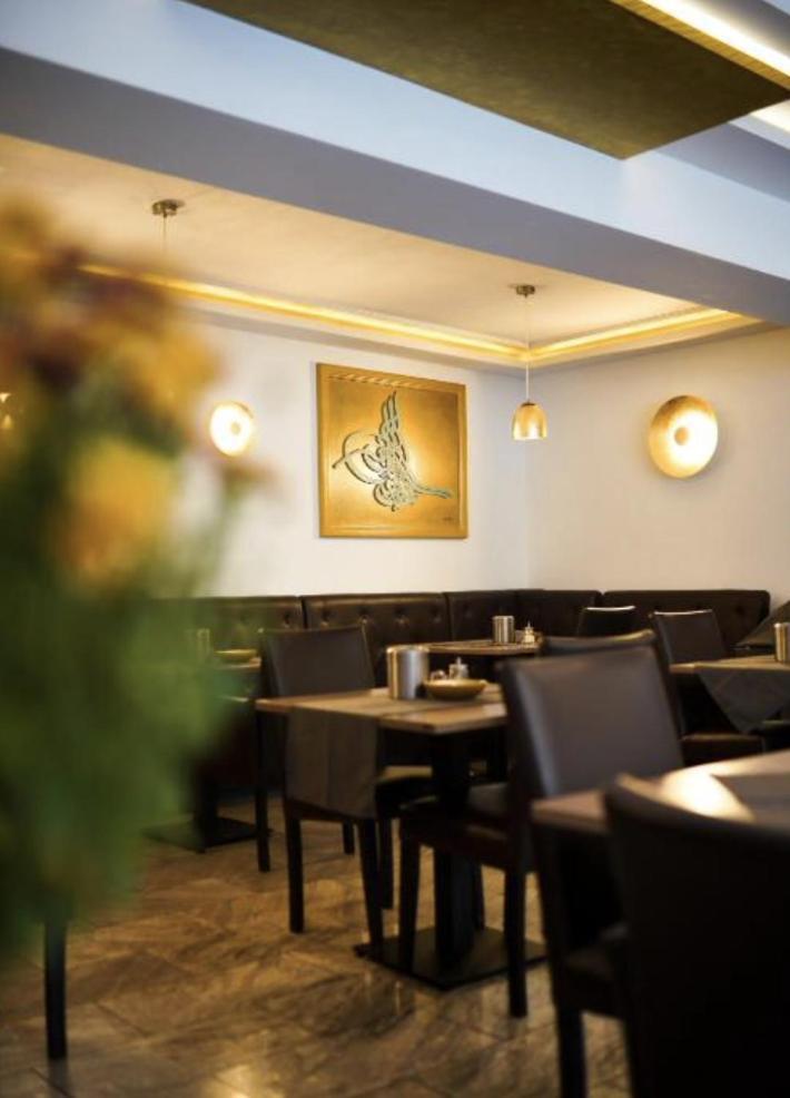 Stadt Hotel 马克特海登费尔德 外观 照片