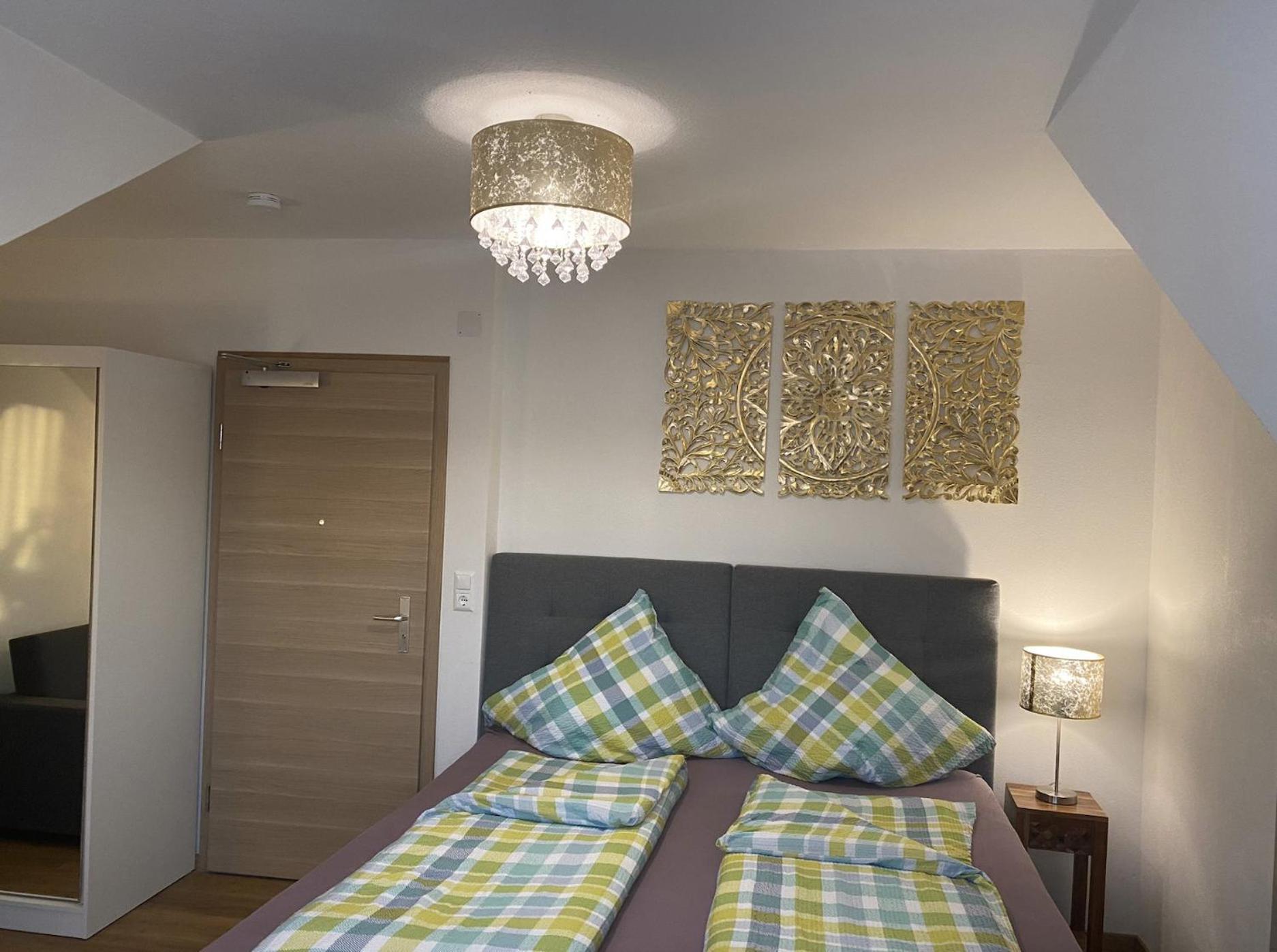 Stadt Hotel 马克特海登费尔德 外观 照片