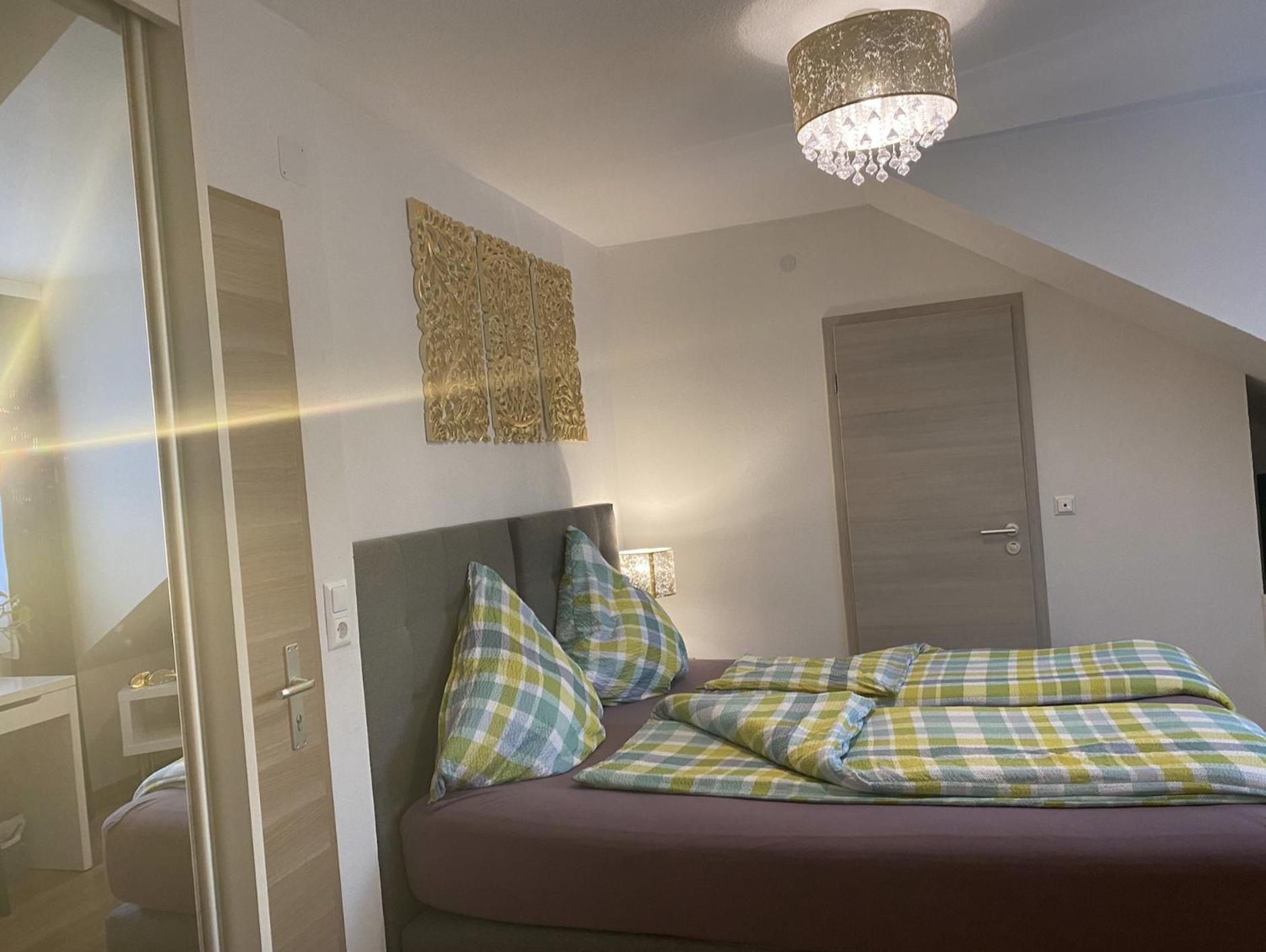 Stadt Hotel 马克特海登费尔德 外观 照片